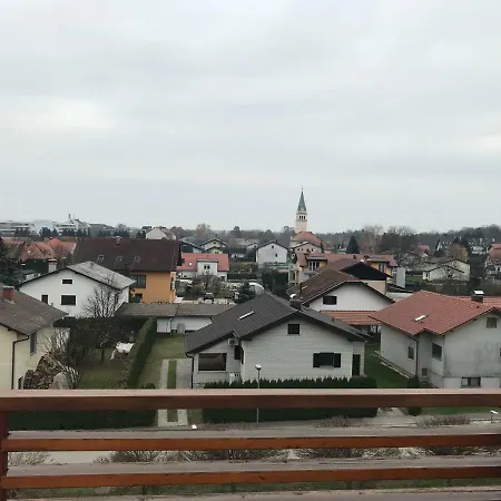 Apartma